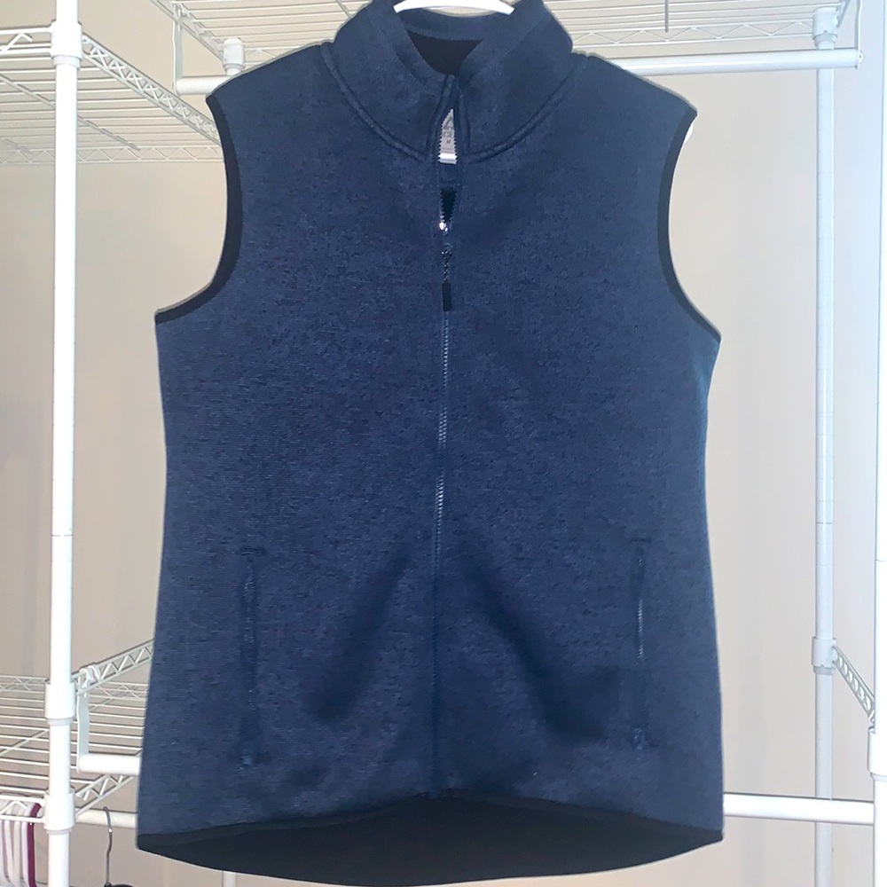 Ascend mens blue vest Medium. Worn once.